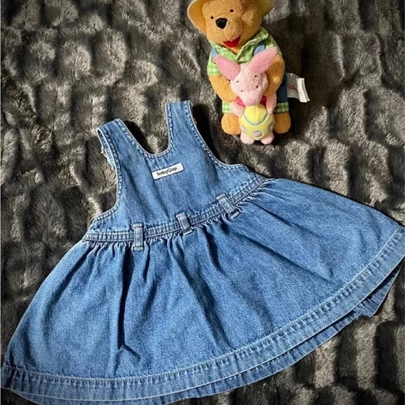 Bundle of 4 pcs cute baby girls clothing (Gap baby & Old Naby Baby) - Picture 2 of 12